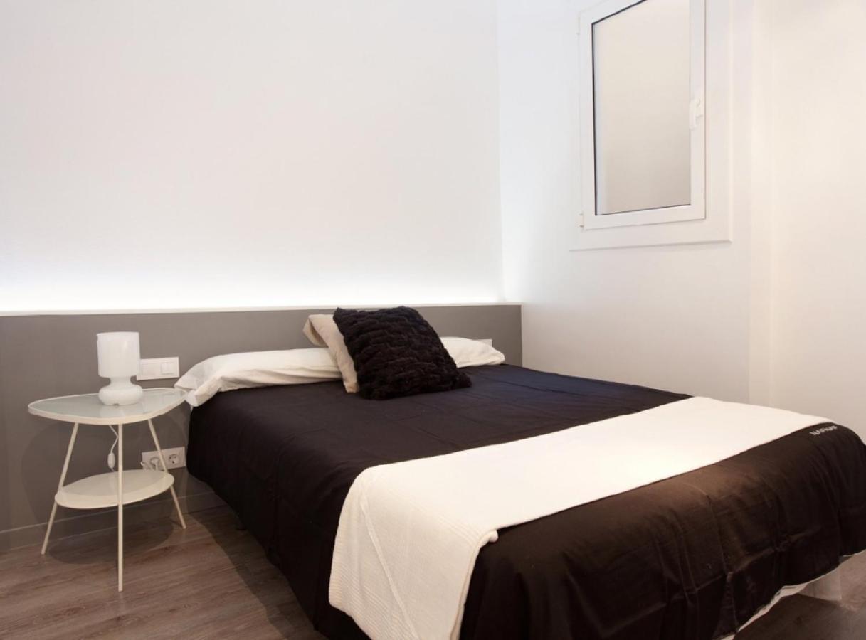 Napoles - Modernist Flat Close To Sagrada Familia Barcelona Exterior foto